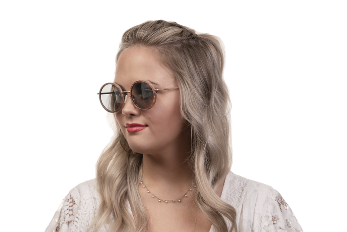 Woman wearing JORD Louie - Padauk & Bronze sunglasses