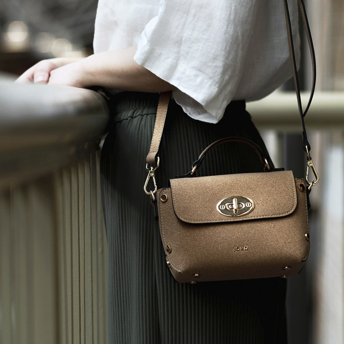 Nina Top Handle Crossbody Purse in Natural & Gold